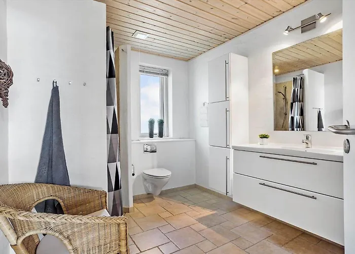 Sj325-aabenraa-barsbaeklund-26 بيت للعطل *